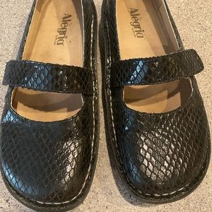 Alegria shoes